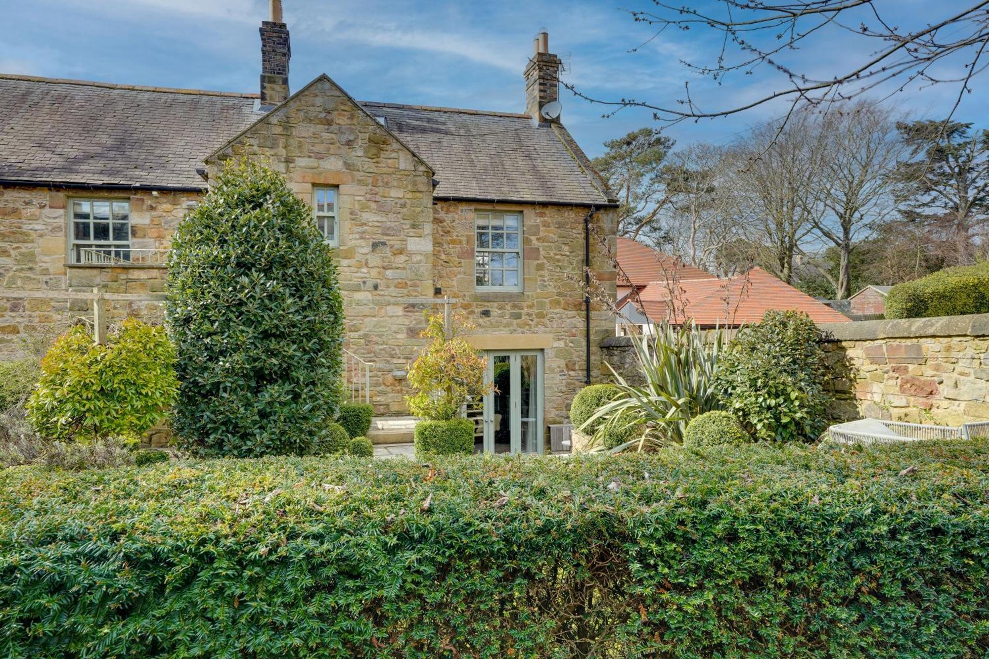 Spence Lodge: Beautiful 2-Bedroom Stone Cottage Alnmouth Dış mekan fotoğraf